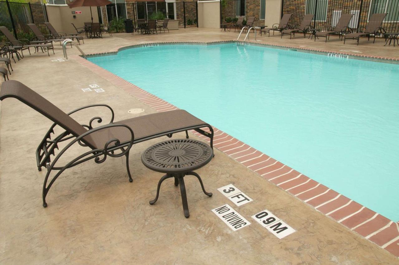 Hilton Garden 3*